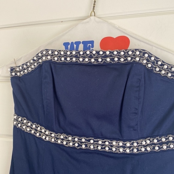 Lilly Pulitzer | Navy Blue Dress with Sequin Embellishment | Excellent Cond - Picture 4 of 9